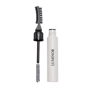 Sculpteur à sourcils